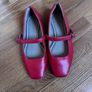 Square toe red ballet flats